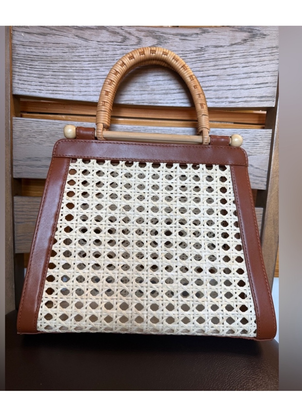 ASOS - Woven Rattan straw wooden handle Accent Tote Bag faux leather Brown Cream - Picture 7 of 8